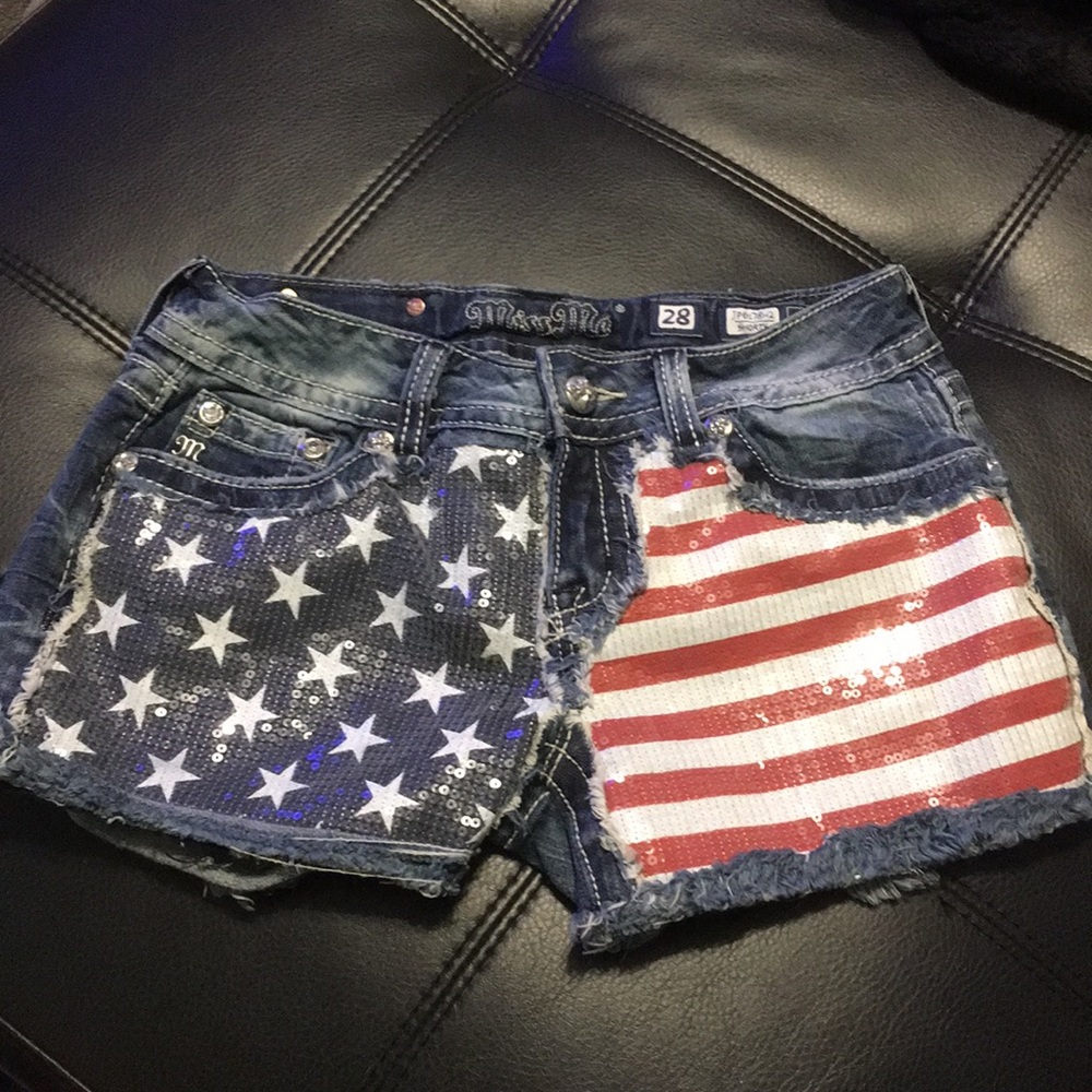 Sequin Flag MissMe Shorts